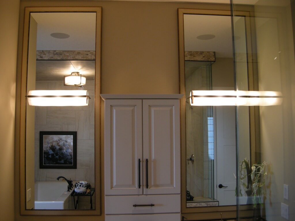 Framed-vanity-mirrors-with-lights