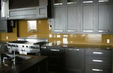 Backpainted-glass-kitchen-backsplash-website-flash
