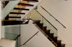 Glass railing 14