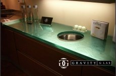 1-and-a-half-inch-stucco-with-mirror-underside-and-undermount-sink