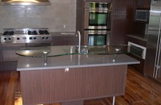 Glass_Countertops__raised_EatingBar_1