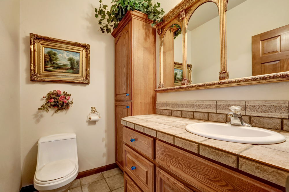 A Framed Mirror Over Your Bathroom Vanity House Of Mirrors Glass