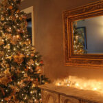 Custom mirror design decorated with festive holiday elements, bringing seasonal charm and cheerful ambiance to home décor.